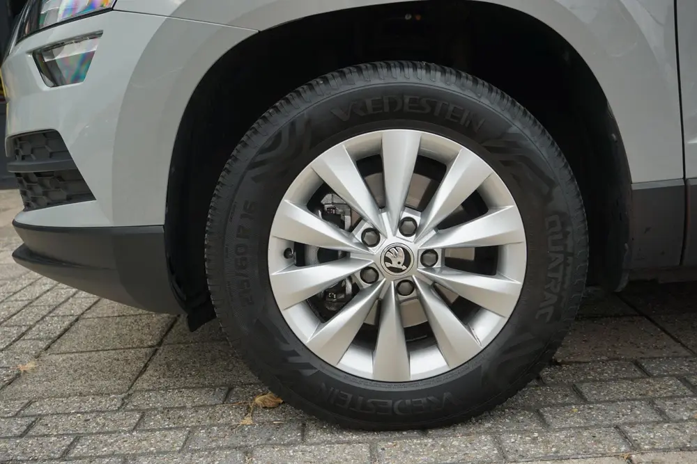 Skoda Karoq 1.0 TSI Clever Edition uit 2019, foto 8