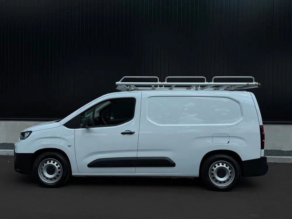 Toyota Proace City 1.5 D-4D Challenger L2 Long uit 2024, foto 11