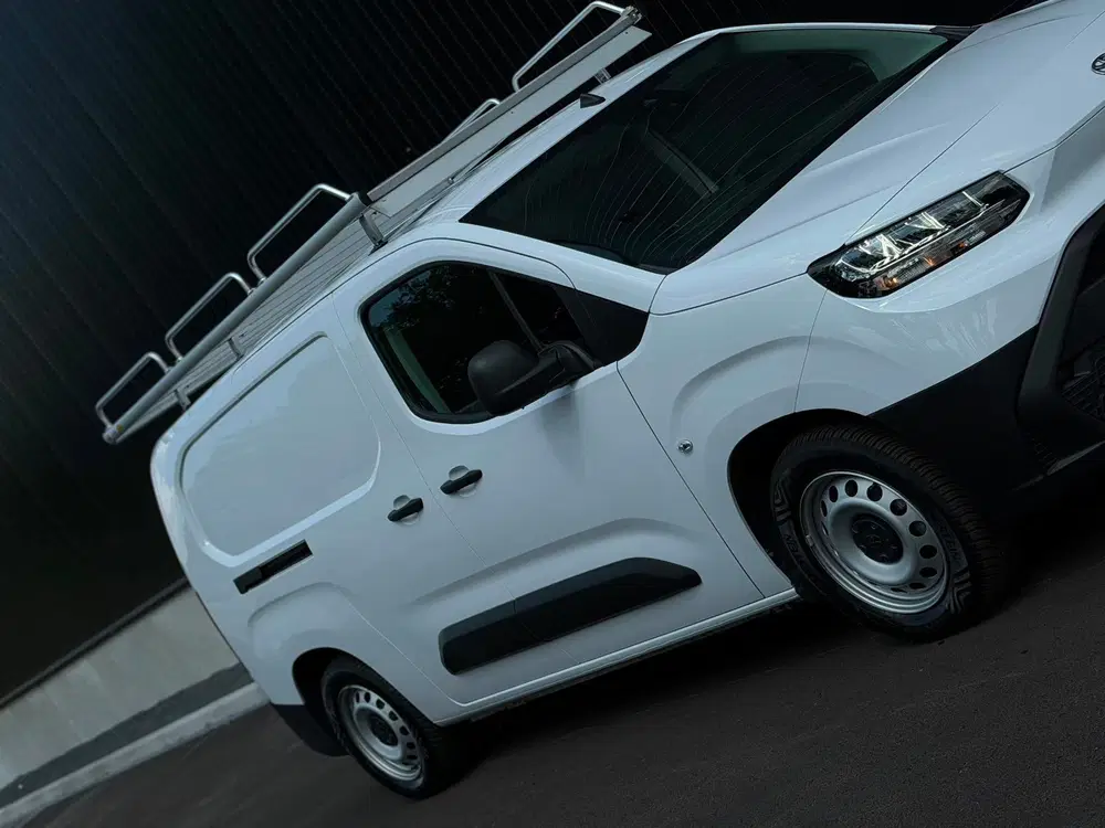 Toyota Proace City 1.5 D-4D Challenger L2 Long uit 2024, foto 13