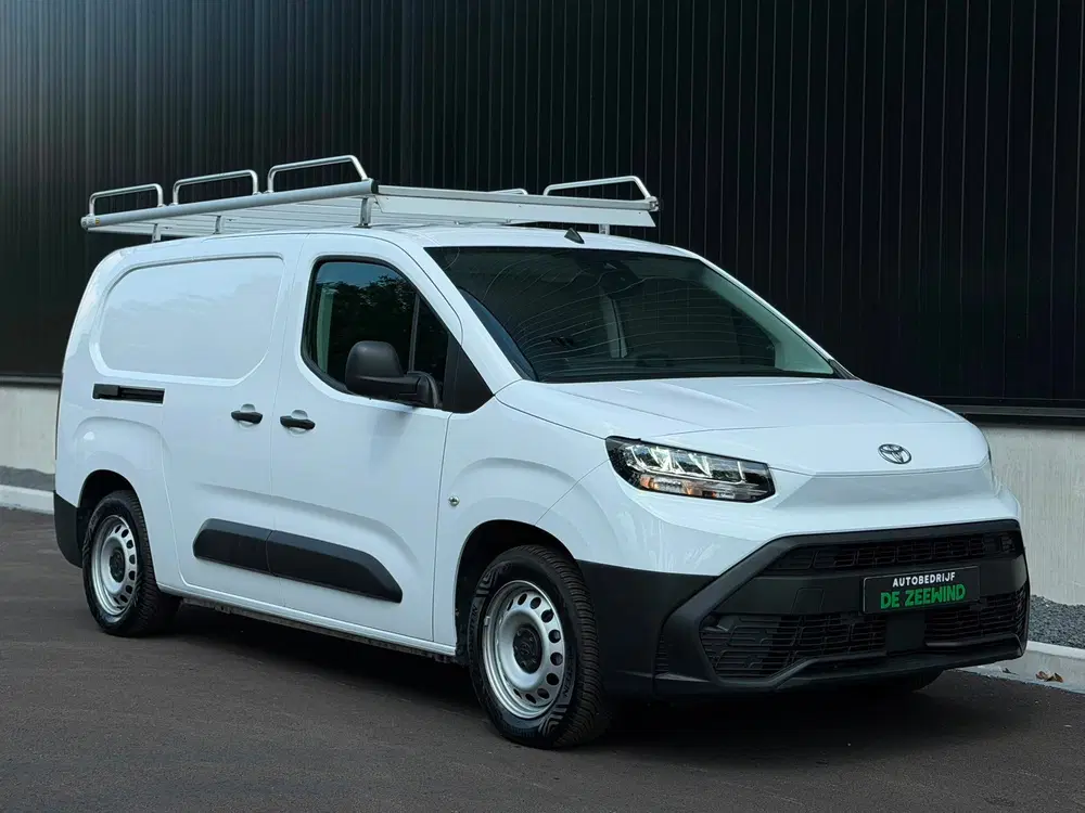 Toyota Proace City 1.5 D-4D Challenger L2 Long uit 2024, foto 8