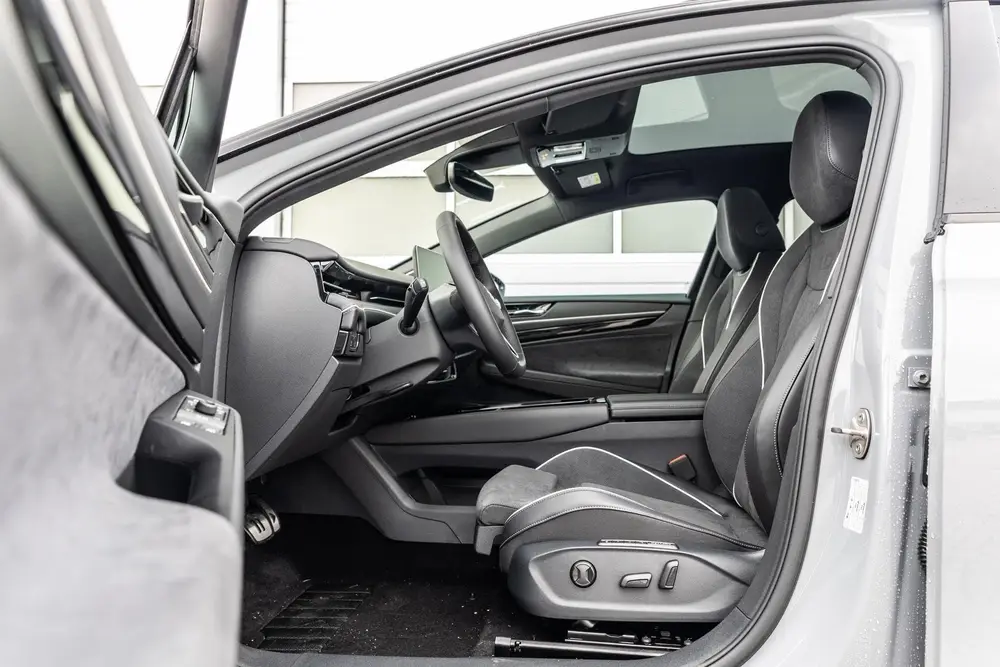 Volkswagen ID.7 Tourer Pro Limited Edition 286pk 77 kWh | St uit 2026, foto 16
