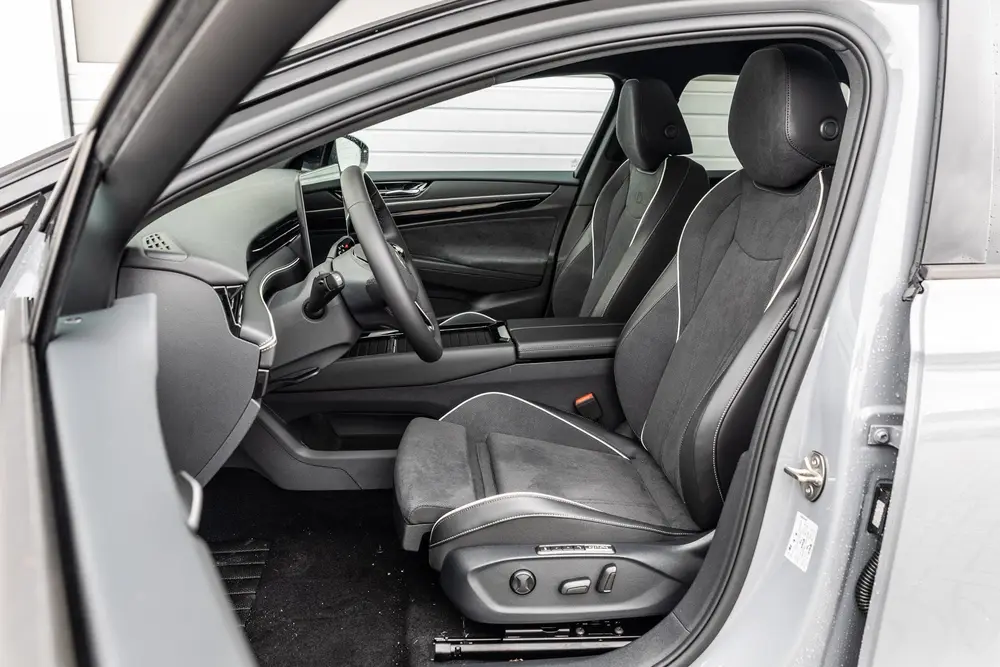 Volkswagen ID.7 Tourer Pro Limited Edition 286pk 77 kWh | St uit 2026, foto 4