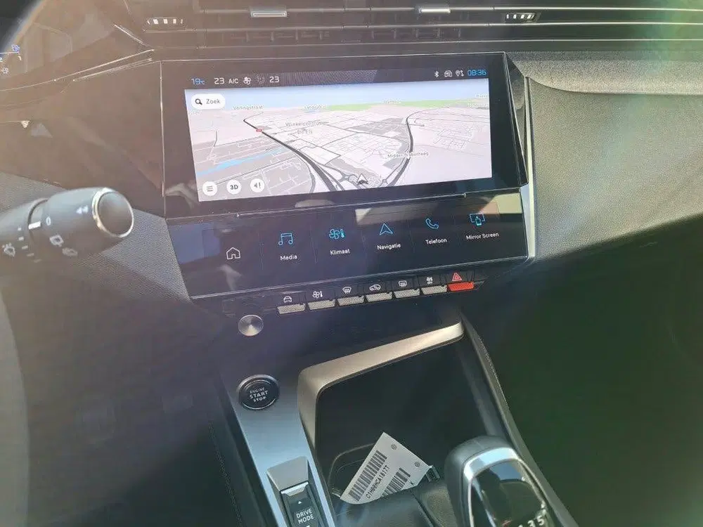 Peugeot 308 308 SW 1.2 PURE-TECH 130PK ALLURE NAVI PDC uit 2024, foto 15