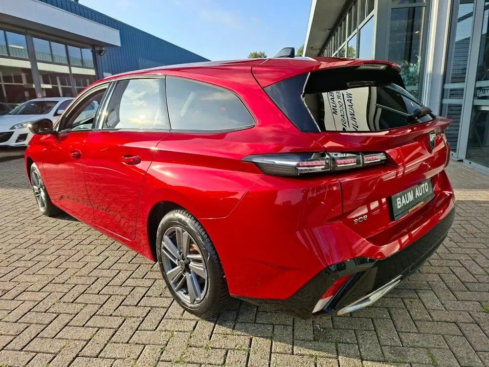 Peugeot 308 308 SW 1.2 PURE-TECH 130PK ALLURE NAVI PDC uit 2024, foto 4