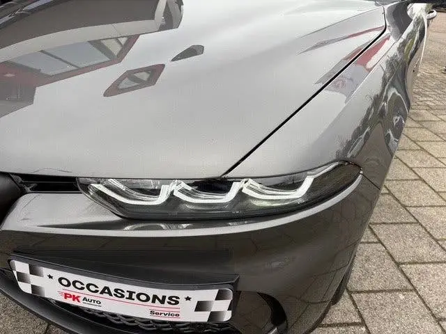 Alfa Romeo Tonale 1.5T Hybrid Veloce | Navi | Camera | Cruis uit 2024, foto 7