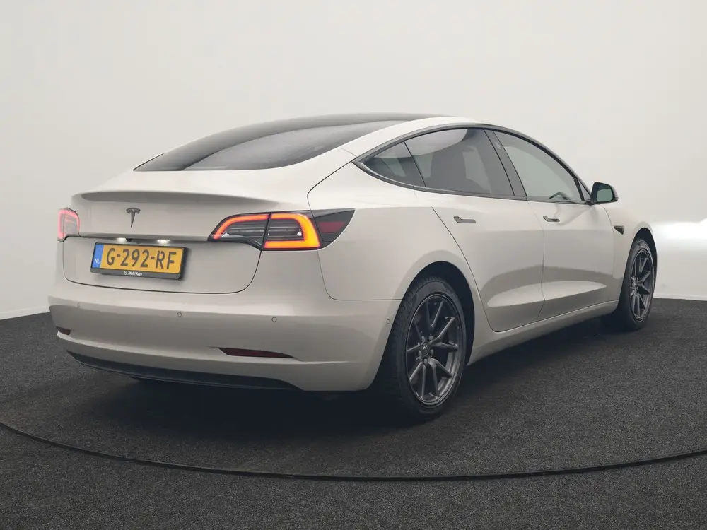 Tesla Model 3 Standard RWD Plus 60 kWh 325pk | Adaptive Crui uit 2019, foto 3