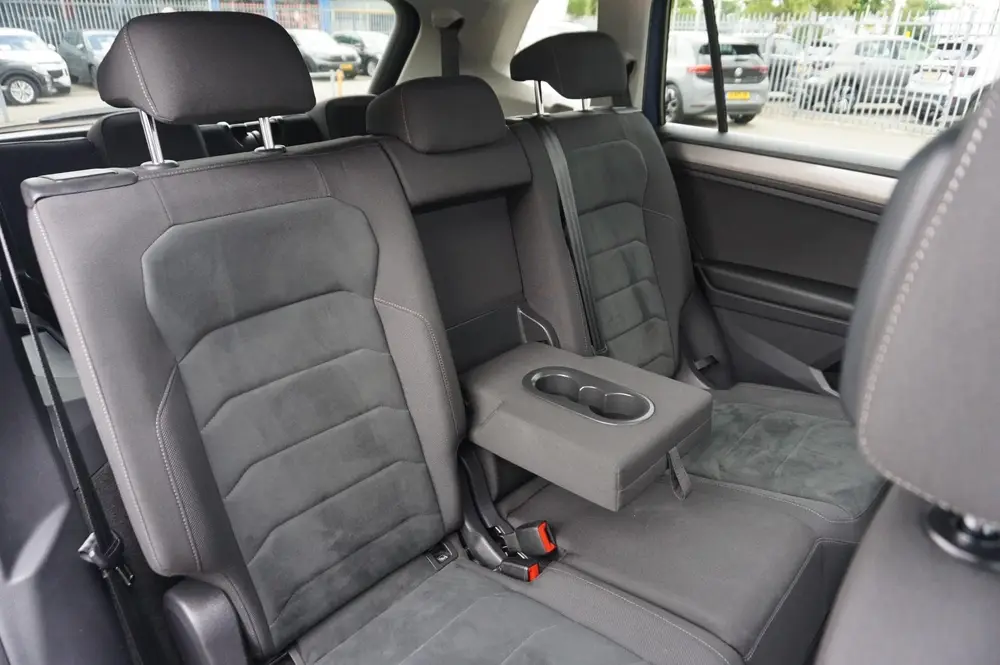 Volkswagen Tiguan Allspace 1.5 TSI 150pk DSG Comfortline 7p. uit 2021, foto 19