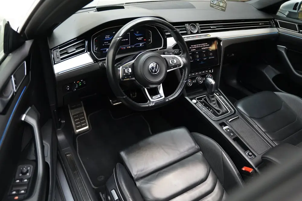 Volkswagen Arteon 2.0 TSI R-Line PANO VIRTUAL SFEER 360 uit 2020, foto 12