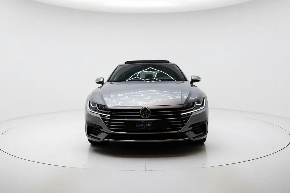 Volkswagen Arteon 2.0 TSI R-Line PANO VIRTUAL SFEER 360 uit 2020, foto 2