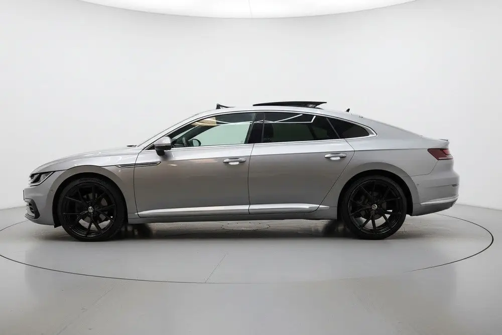 Volkswagen Arteon 2.0 TSI R-Line PANO VIRTUAL SFEER 360 uit 2020, foto 4