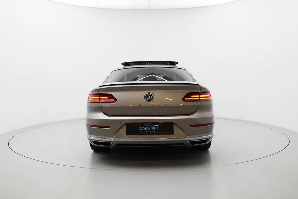 Volkswagen Arteon 2.0 TSI R-Line PANO VIRTUAL SFEER 360 uit 2020, foto 7
