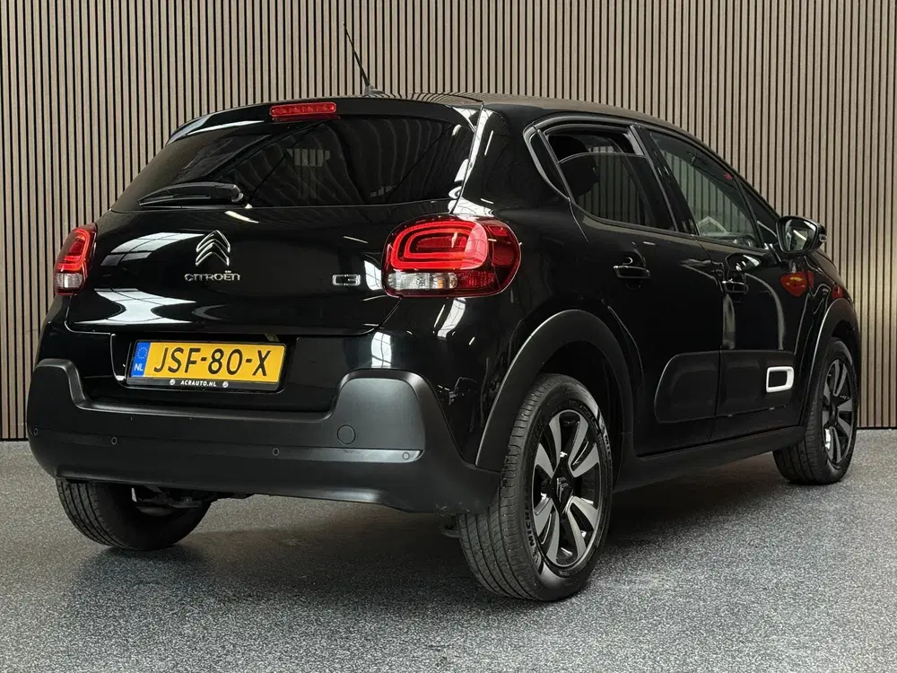 Citroën C3 Citroen C3 1.2 PureTech Shine uit 2024, foto 2