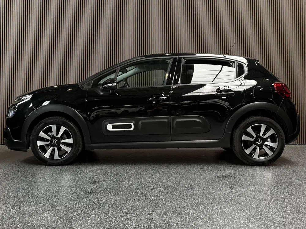 Citroën C3 Citroen C3 1.2 PureTech Shine uit 2024, foto 3