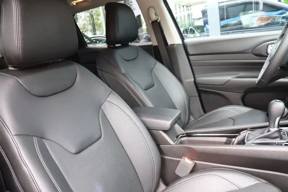 Jeep Compass 1.5T SUMMIT e-HYBRID Automaat uit 2025, foto 12