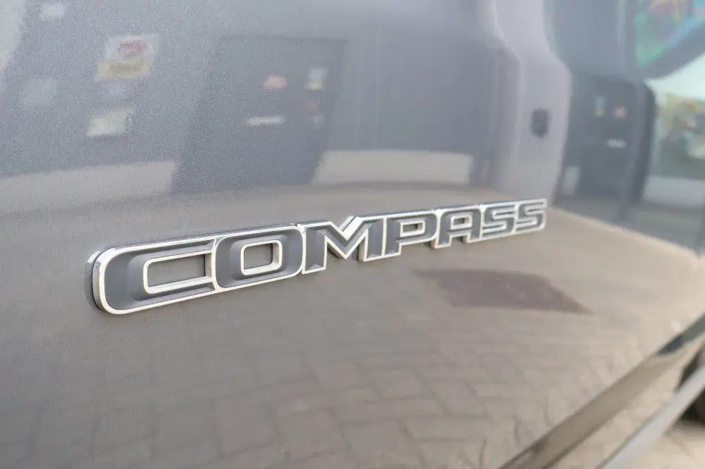 Jeep Compass 1.5T SUMMIT e-HYBRID Automaat uit 2025, foto 15