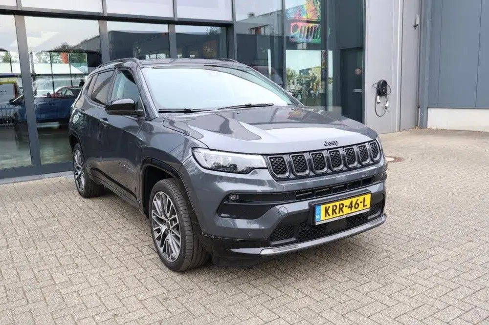 Jeep Compass 1.5T SUMMIT e-HYBRID Automaat uit 2025, foto 5