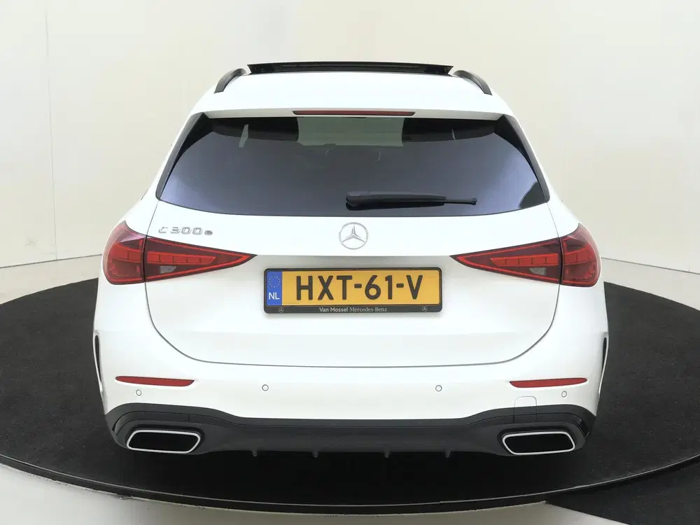 Mercedes-Benz C-Klasse 300 e Star Edition AMG Line uit 2024, foto 7