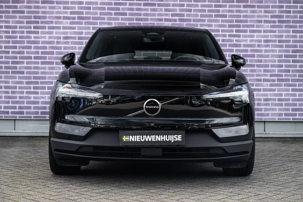 Volvo EX30 Twin Motor Performance Plus 69 kWh uit 2025, foto 8