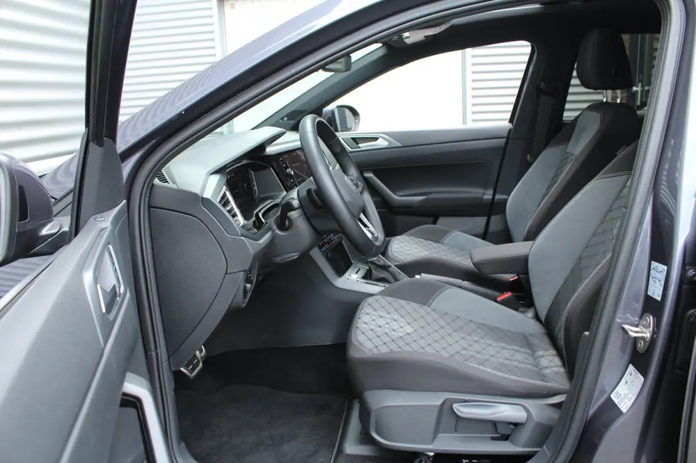 Volkswagen Taigo 1.5 TSI 150pk R-Line DSG7 Panoramadak Trekh uit 2022, foto 10