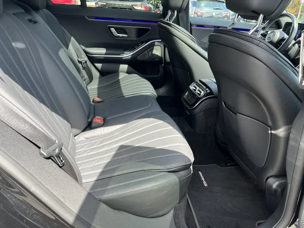 Mercedes-Benz S-Klasse 350d 4MATIC AMG Line HUD Panoramadak uit 2021, foto 17