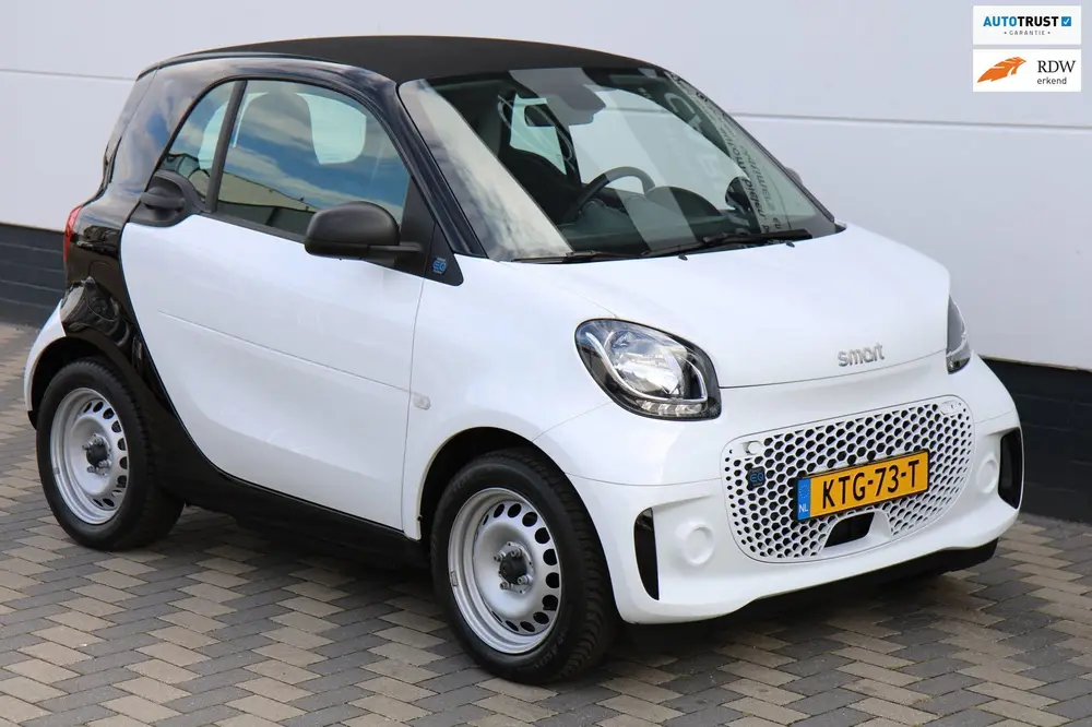 Smart ForTwo EQ Comfort 18 kWh Stoelverwarming Airco BTW ! uit 2023
