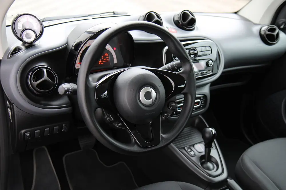 Smart ForTwo EQ Comfort 18 kWh Stoelverwarming Airco BTW ! uit 2023, foto 12