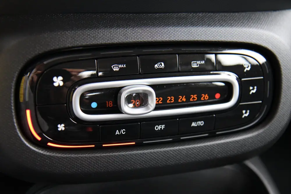 Smart ForTwo EQ Comfort 18 kWh Stoelverwarming Airco BTW ! uit 2023, foto 19