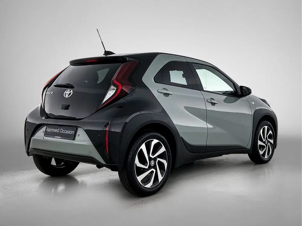 Toyota Aygo X 1.0 VVT-i S-CVT Pulse + uit 2025, foto 2