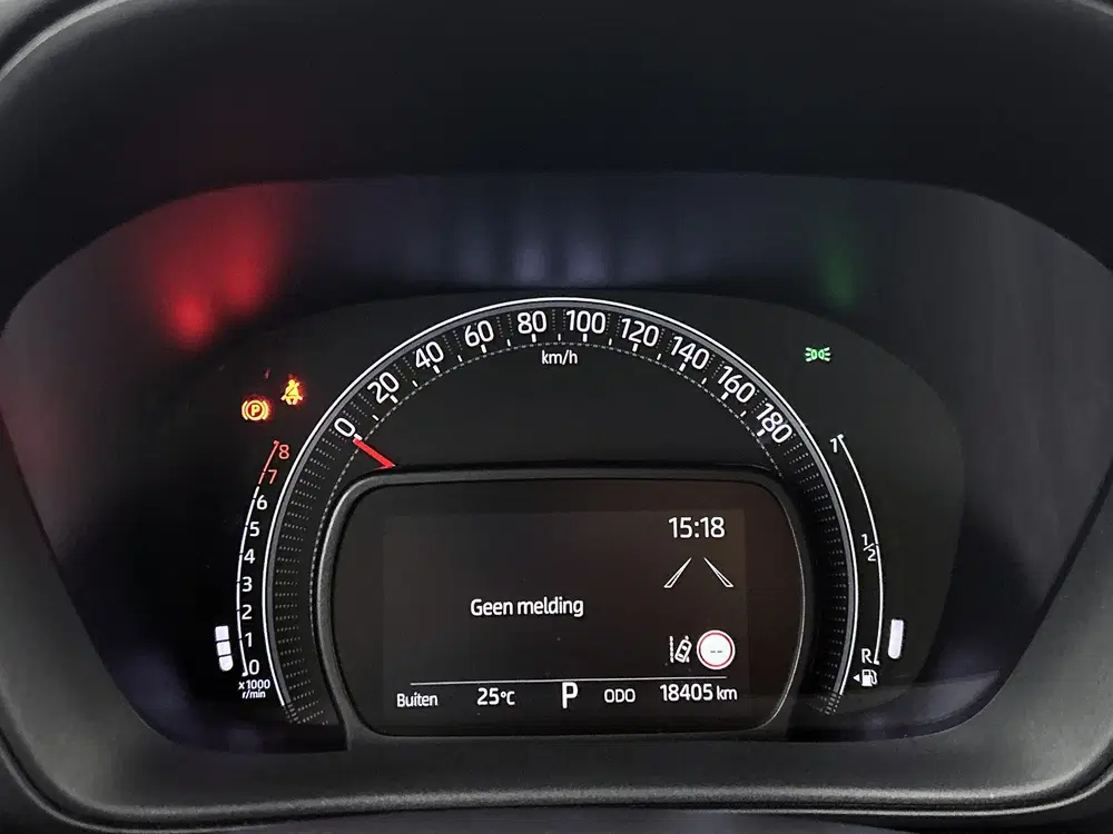 Toyota Aygo X 1.0 VVT-i S-CVT Pulse + uit 2025, foto 5