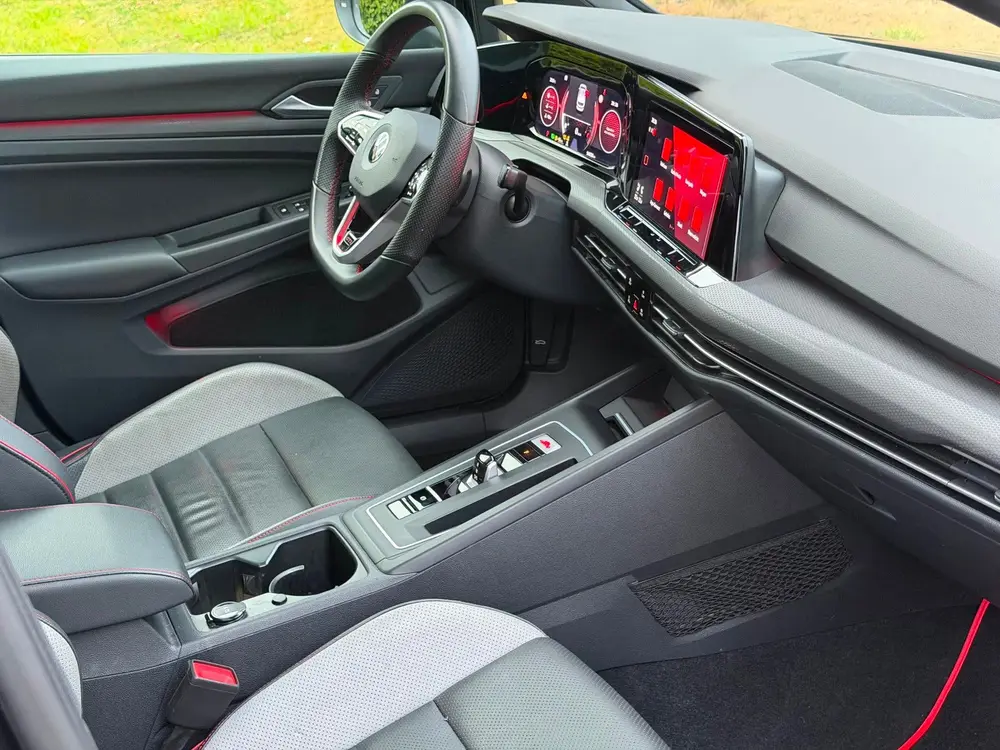 Volkswagen Golf 2.0 TSI GTI|Pano|300 pk uit 2022, foto 15