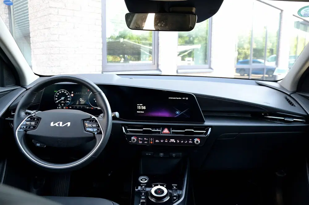 Kia Niro DynamicLine 64.8 kWh uit 2023, foto 7