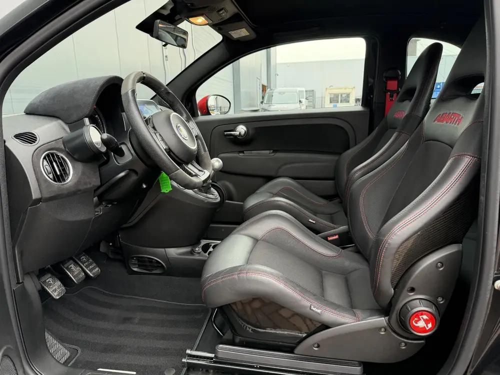 Abarth 595 1.4 T-Jet Esseesse BEATS | BI-XENON | CARBON uit 2021, foto 12