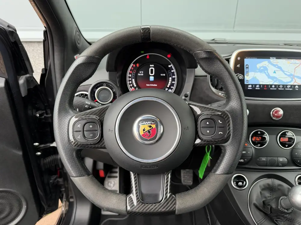 Abarth 595 1.4 T-Jet Esseesse BEATS | BI-XENON | CARBON uit 2021, foto 18