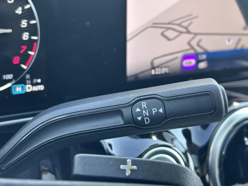 Mercedes-Benz B-Klasse 250 e Luxury Line uit 2025, foto 18