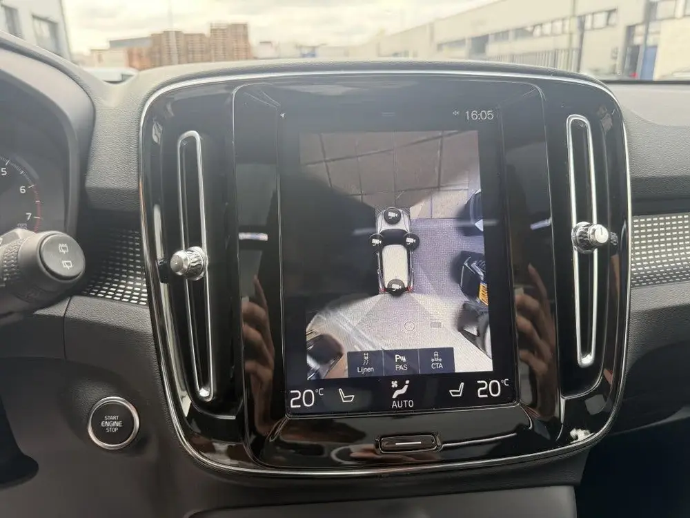 Volvo XC40 T5 AWD R-Design uit 2019, foto 17