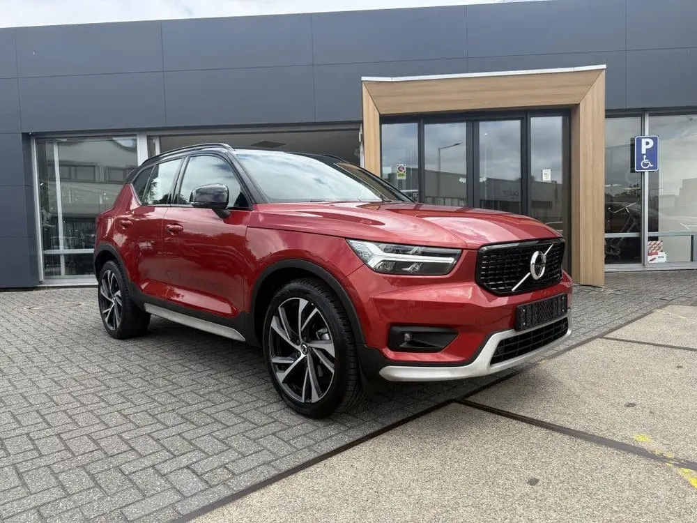 Volvo XC40 T5 AWD R-Design uit 2019, foto 7