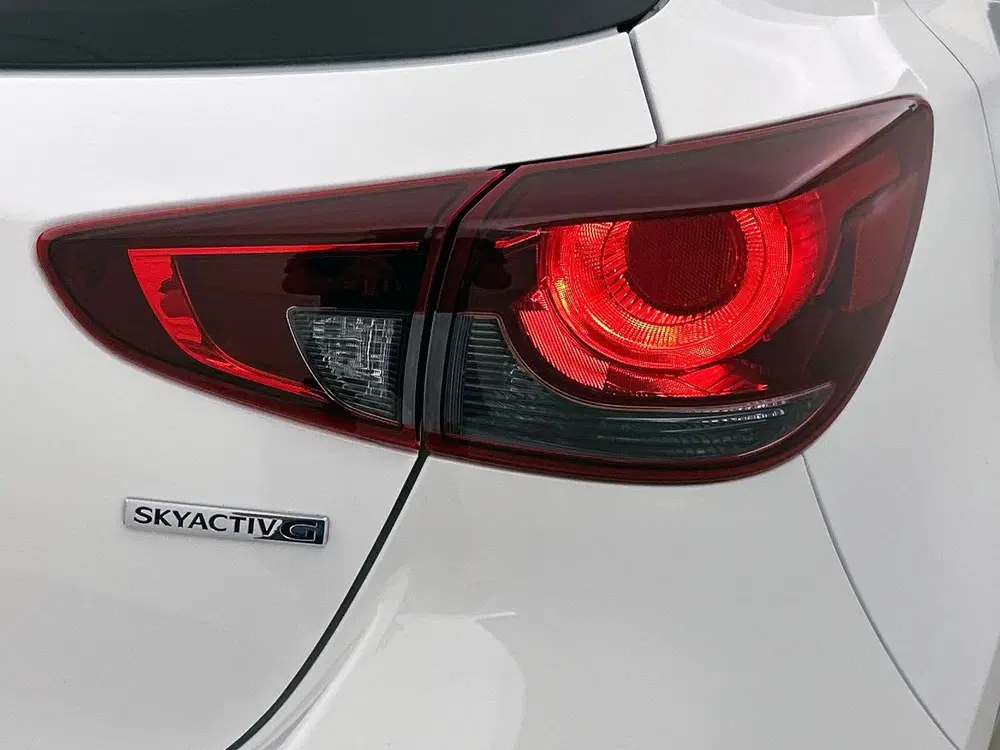 Mazda 2 1.5 Skyactiv-G Style Selected (bj 2021) uit 2021, foto 15