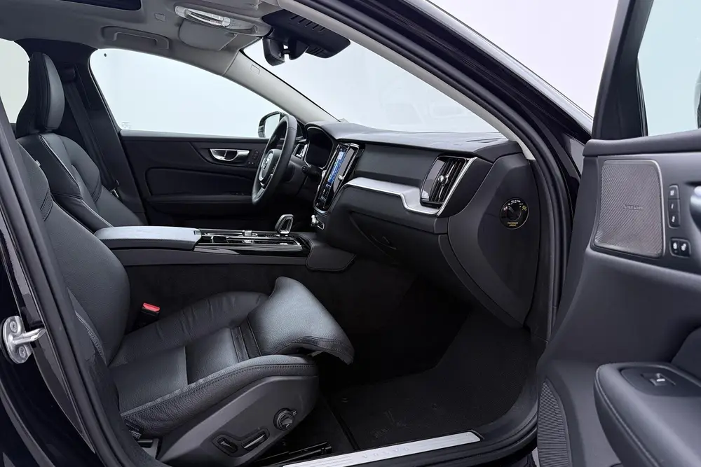Volvo V60 T6 Plus Bright uit 2025, foto 5