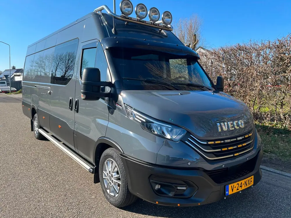 Iveco Daily Daily 35S18 3.0 Automaat uit 2024, foto 12