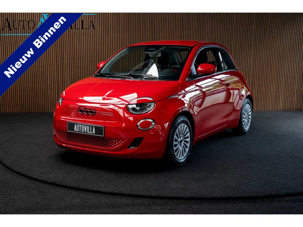 Fiat 500 24 kWh Navi Airco Stoelverwarming Cruise C uit 2023
