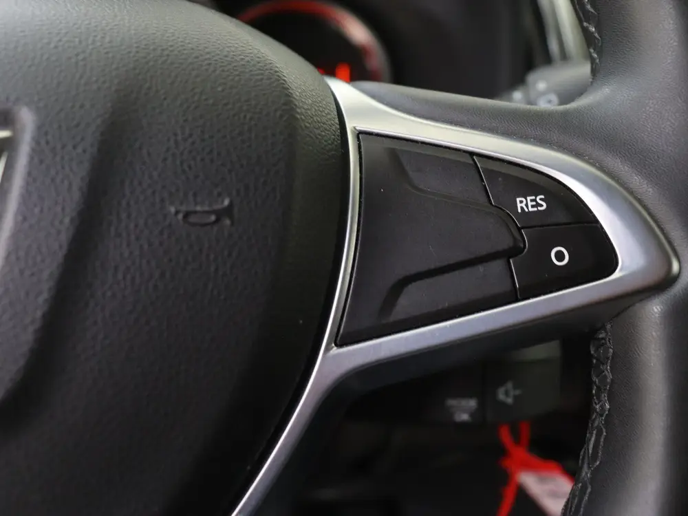 Dacia Sandero TCe90 Tech Road | Navigatie | Parkeersensoren uit 2019, foto 13