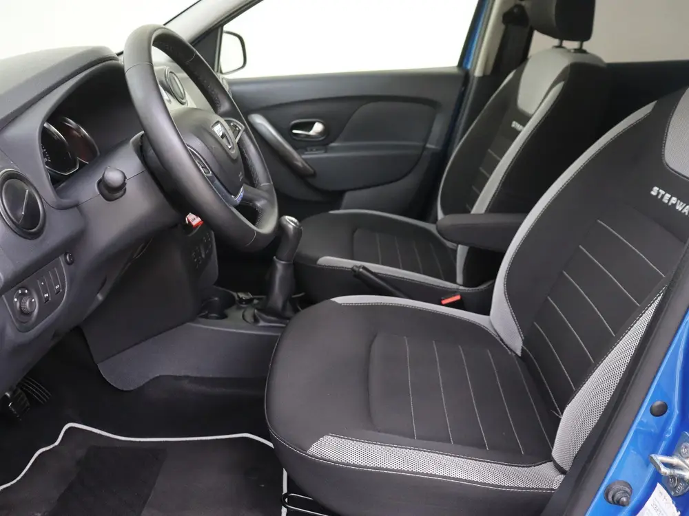 Dacia Sandero TCe90 Tech Road | Navigatie | Parkeersensoren uit 2019, foto 15