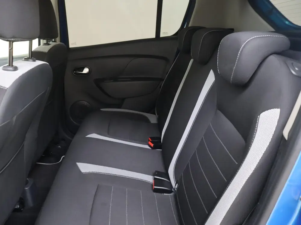 Dacia Sandero TCe90 Tech Road | Navigatie | Parkeersensoren uit 2019, foto 16