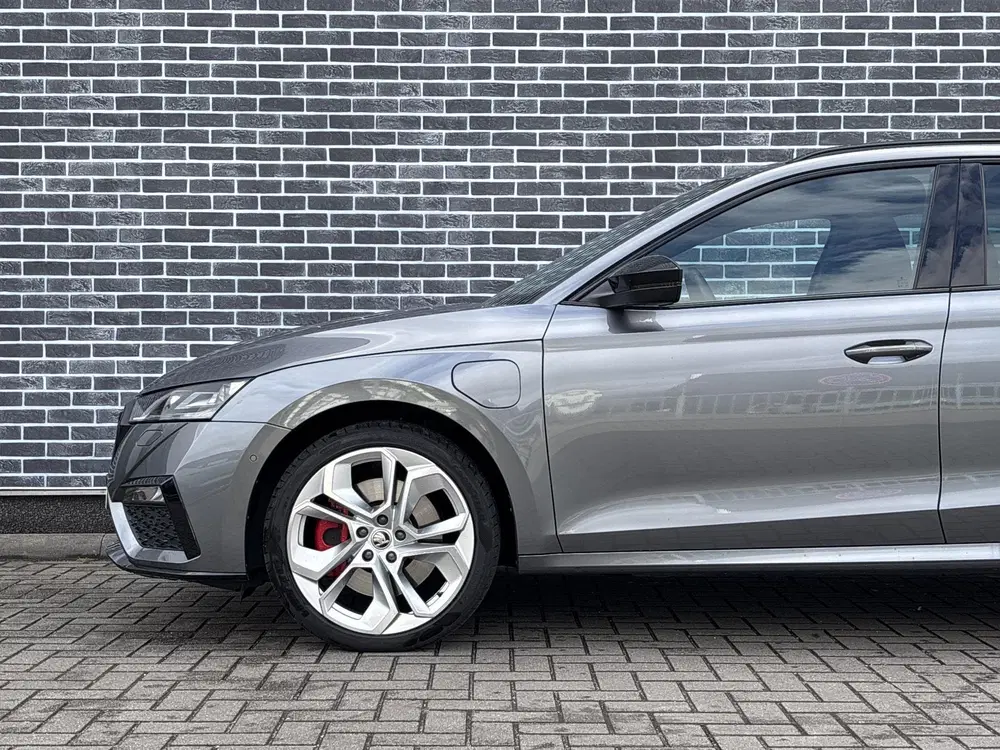 Skoda Octavia 1.4 TSI RS iV PHEV Business uit 2022, foto 16