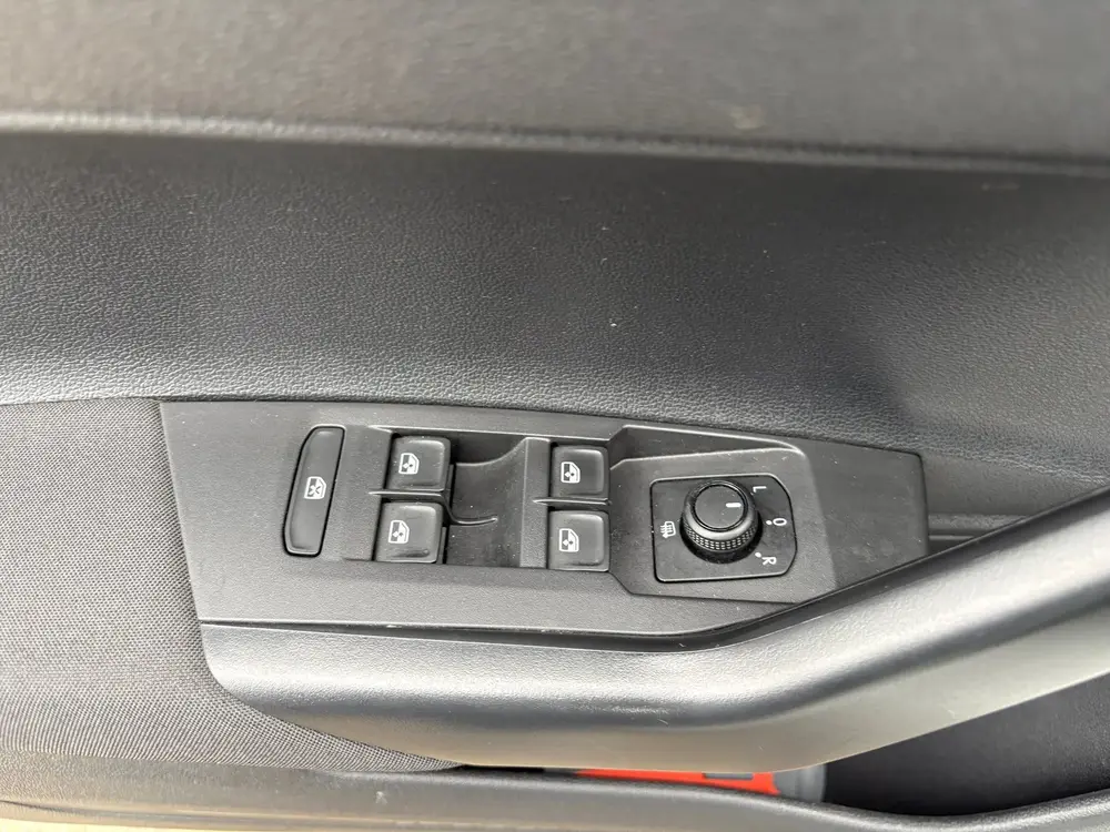 Volkswagen Polo 1.0 TSI Comfortline CARPLAY/ PARKEERSENSOREN uit 2021, foto 9