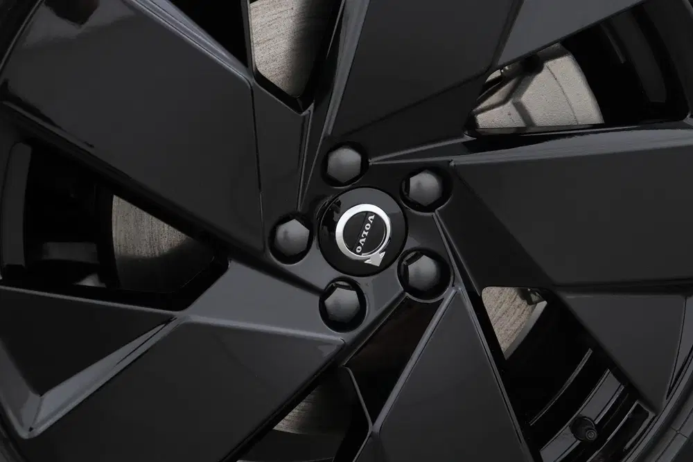 Volvo EX40 Single Motor Extended Range Plus Black Edi uit 2026, foto 13