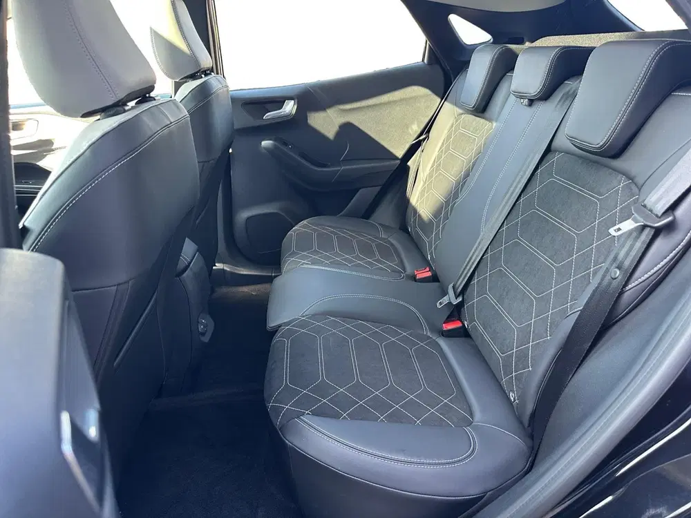 Ford Puma Gen-E Premium 44 kWh uit 2025, foto 17