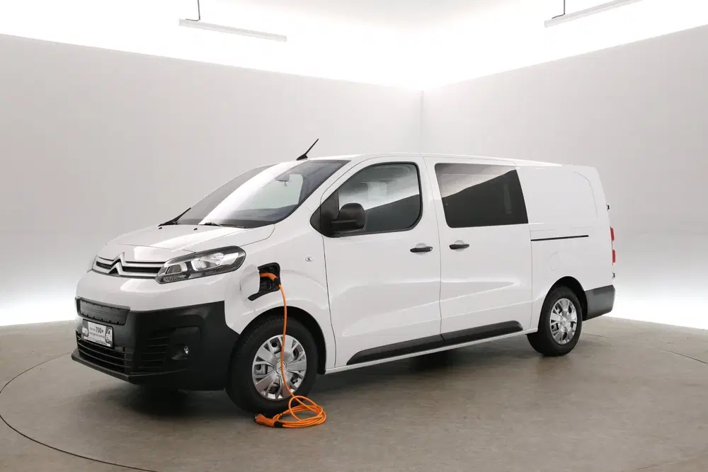 Peugeot Expert e-Jumpy L3H1 uit 2024, foto 11