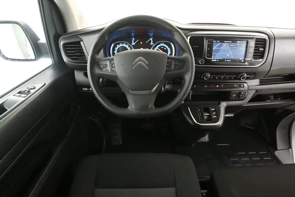Peugeot Expert e-Jumpy L3H1 uit 2024, foto 2