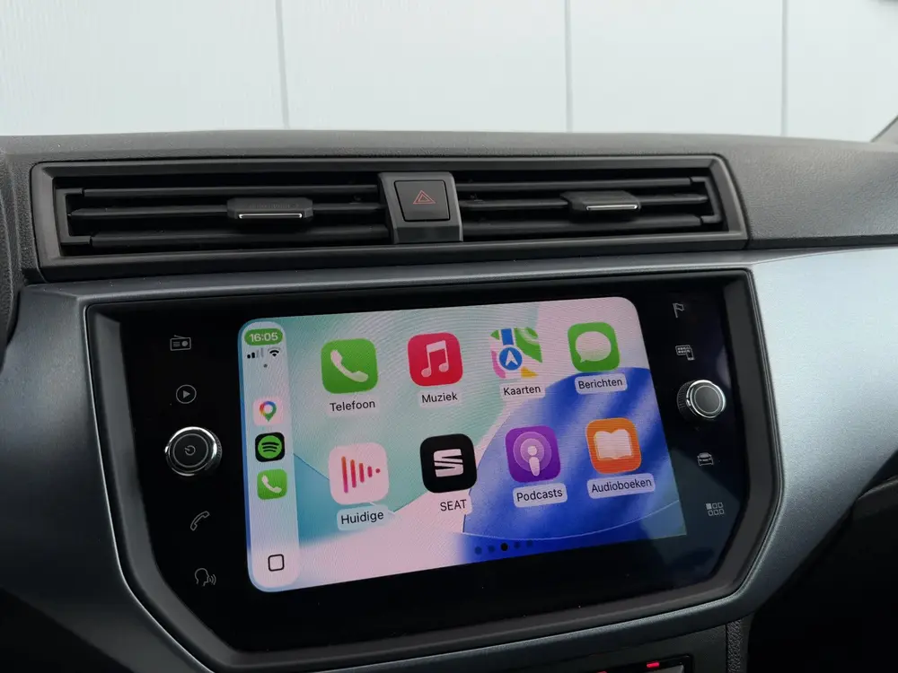 SEAT Arona 1.0 TSI Style Business Intense Automaat Carplay/T uit 2019, foto 13